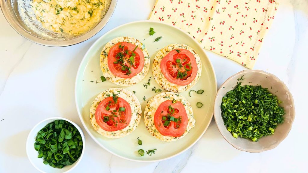 TFN-Salade d'œufs sur galettes de riz (1)