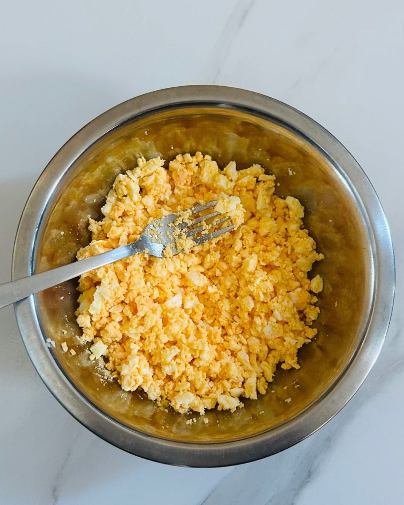 TFN-Salade d'œufs sur galettes de riz (2)